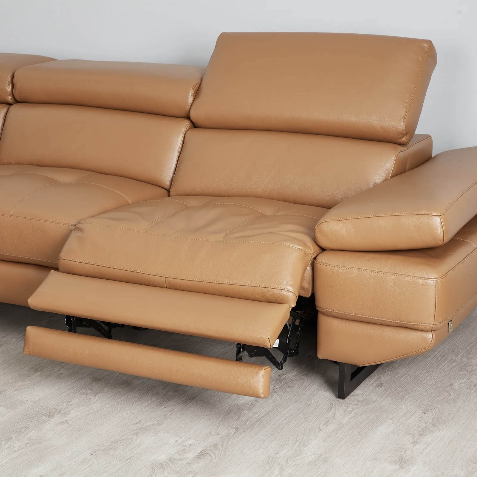 Alessia Savanna Brown Leather Left Recliner Lounge