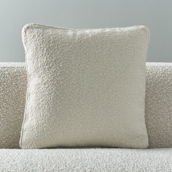 Racheal Cushion - Vanilla Boucle